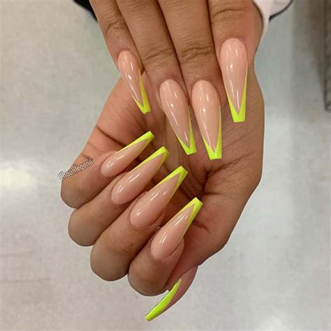 23 Neon Yellow Nails And Ideas For Summer 2020 Page 2 Of 2 StayGlam