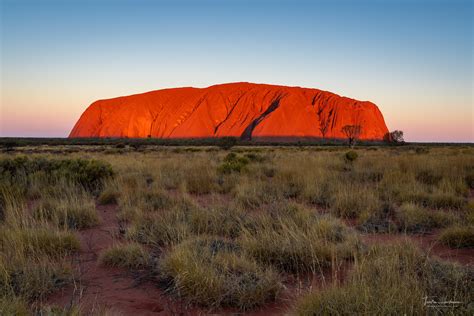 While driving to uluru is entirely possible, to pull off this itinerary you'll need some wings. Uluru (Australia) Foto & Bild | australia & oceania ...