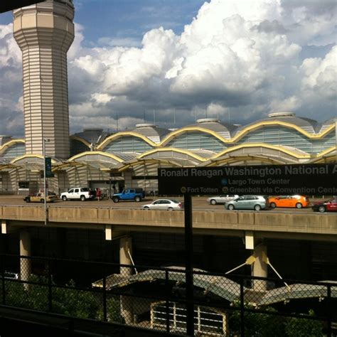 Ronald Reagan Washington National Airport Metro Station Arlington Va