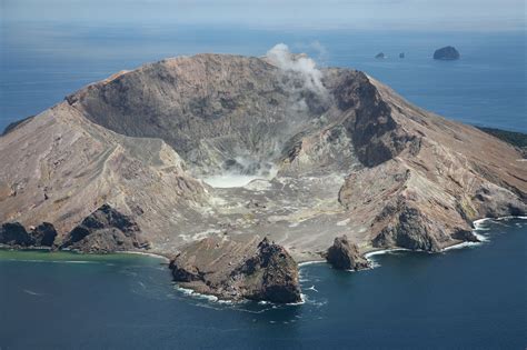 White Island Volcano New Zealand By Richard Roscoe 500px