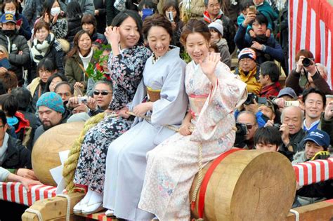 Japan Wooden Penis Parade Inside The Bizarre Festival Where Women Ride