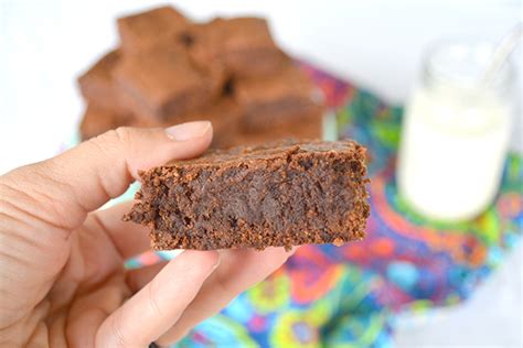 The Very Best Chewy Fudgy Brownies I Am A Honey Bee