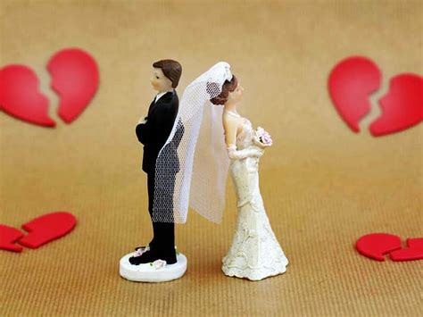 Focus on rebuilding yourself instead of your marriage and on moving on with your life. Marriage Issues: What are the most common reasons for ...