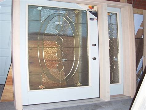 This patio pet door is secure but is a little weak. Peachtree Patio Door Screen • Knobs Ideas Site