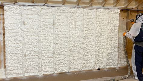 What Makes Polyurethane Spray Foam The Preferred Insulation Option