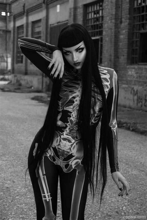 Carlos Aba In 2020 Gothic Fashion Gothic Girls Goth Girls