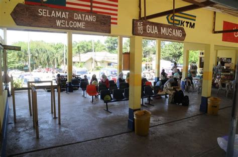 Media sosial rasmi bagi pejabat tanah dan jajahan gua musang. Gua Musang railway station - Alchetron, the free social ...