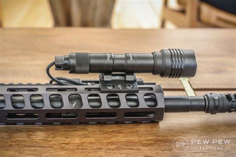 6 Best Ar 15 Flashlights 2021 Real Views Pew Pew Tactical