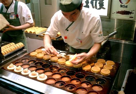 Onigiri is a japanese fast food made with rice, filling, and nori or dried seaweed formed into a black sheet. The Best Japanese Street Snack: Taiyaki | Japan Info