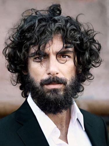 6 Attractive Beard Styles For Men Whove Curly Hair