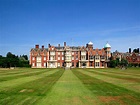 You Can Now Stay Overnight at Queen Elizabeth's Country Estate ...