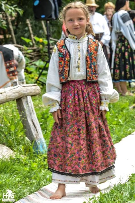 Traditional Costume Salaj Romania Folk Costume Traditionaldresses Traditional Dresses