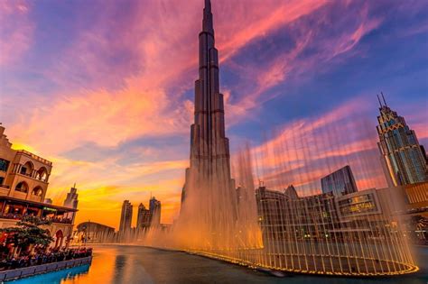 Here Are The Must See Landmarks In Dubai Dubai Tourist Attraction
