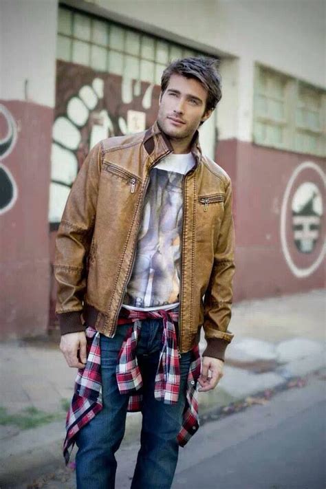 Antonio rodrigo guirao diaz is a model and television argentine actor born january 18, 1980 in vicente lopez, buenos aires, argentina. Rodrigo Guirao Diaz, Argentine actor/model, b. 1/18/1980 ...