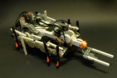 How To Build A Lego Mindstorms Nxt Octopod Robot 3 Steps Instructables