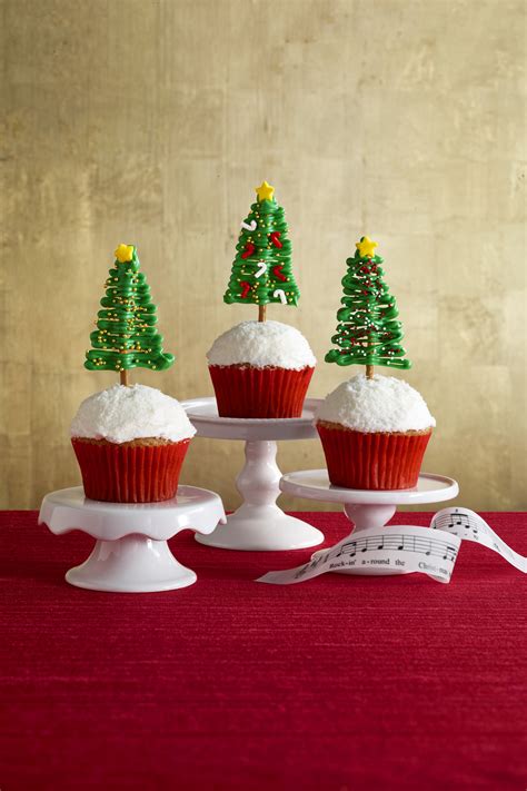 Best Rockin Around The Christmas Tree Cupcakes Recipe