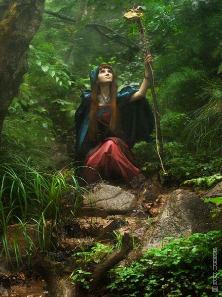 Druidess By Orbisdeignis On Deviantart Druid Beautiful Witch