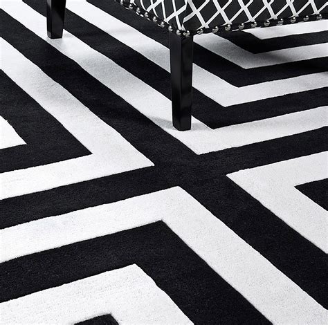 This Luxury Statement Rug With Monochrome Pattern From Eichholtz Is