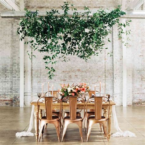 13 Beautiful Hanging Greenery Installation Ideas For Your Wedding