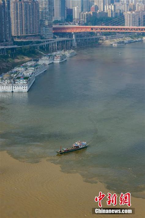 Scenery Of Intersection Of Yangtze River And Jialing River In Chongqing