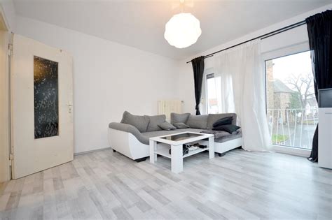 Rheinbach liegt 16 kilometer südwestlich der bonner innenstadt. Gemütliche 3-Zimmer Wohnung mit Balkon in der Rheinbacher ...