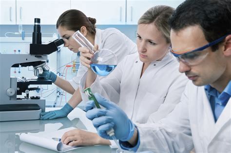 Steps To Follow For A Successful Clinical Research Scientist Career