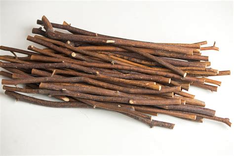 Bundle Of Wood Sticks 13in 15lbs