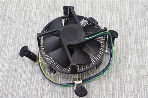 Pc cpu cooler heatsink mute cooling fan for intel l775 1155 1150 for amd. The Intel Coolers - Battle of The CPU Stock Coolers! 7x ...