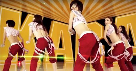 Heres 10 Of The Most Iconic Outfits K Pop Idols Wore On Stage K Luv