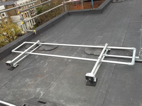 Keeguard foldshield is a folding handrail system designed for roofs with. Guardrail & Foldable Guardrail - Hi-Line Safety Systems Ltd