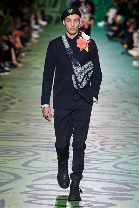 Dior Men Pre Fall 2020 Runway Show Men Fashion Show Suit Fashion High