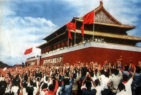 Zedong mao in famous people throughout history. 混世魔王毛澤東 劉曉波