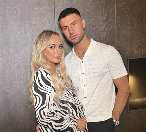 Love Islands Millie Court And Liam Reardon Share Snaps From New Home