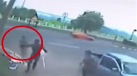 Shocking Video Shows Womans Soul Leaving Body After Fatal Accident