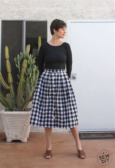 Diy Tutorial Pleated Button Front Skirt — Sew Diy Diy Skirt
