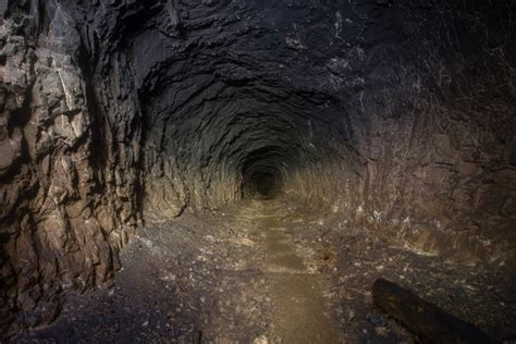 Abandoned Tunnel Images Browse 29161 Stock Photos Vectors And