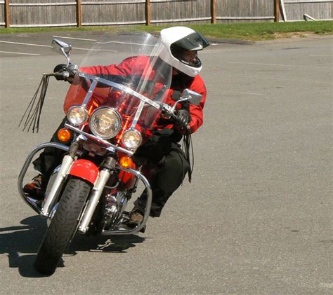 Body Position Tips For More Effective Cornering Riding In The Zone
