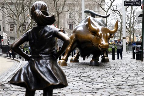 A Bunch Of Bull Wall Street Firm Behind ‘fearless Girl Settles Gender