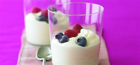 Pour this simple syrup into whisked egg yolks. Ghirardelli Recipe: White Mousse (With images ...