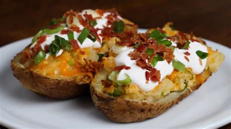 Bake for 10 minutes or until cheese is cook potatoes in boiling salted water until tender. How To Cook The Best Genesis Baked Stuffed Potato | Eat ...