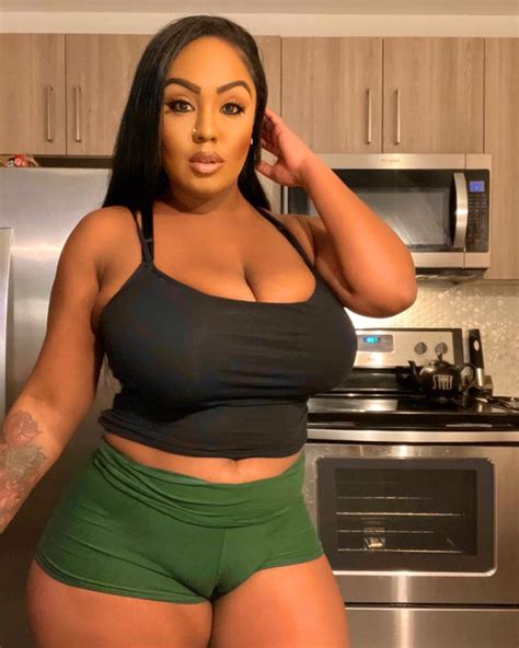 Tw Pornstars Layton Benton The Most Retweeted Pictures And Videos For All Time Page