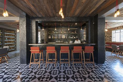 Mezcal Bar Ezequielfarca Arquitectura Y Diseño Con Imágenes