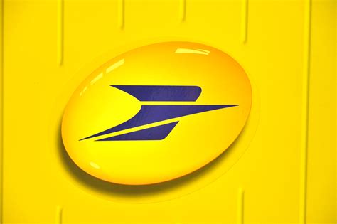 La poste is a prime postal delivery company that incorporates local and international services. Contactez un conseiller de la Poste. Toutes les coordonnées sont disponibles ici. - Comment ...