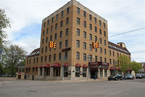 Conveniently located next to the Soo Locks in the heart of the Historic