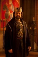 Rodolfo Sancho as Ferdinand II of Aragon. Isabel, third season ...