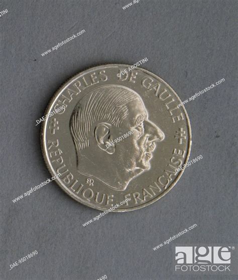 1 Franc Coin 1988 30th Anniversary Of The Fifth Republic Obverse