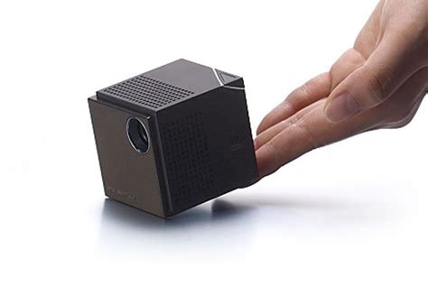Check Out The Uo Smart Beam Laser An Hd Pico Projector Artofit