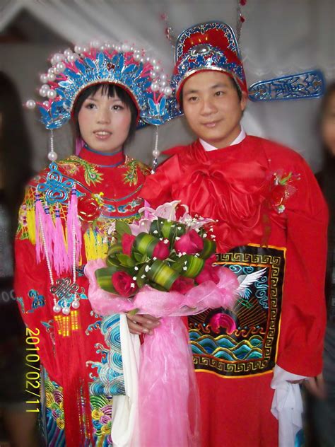 Traditional Chinese wedding | Traditional chinese wedding, Traditional wedding attire, Best man ...