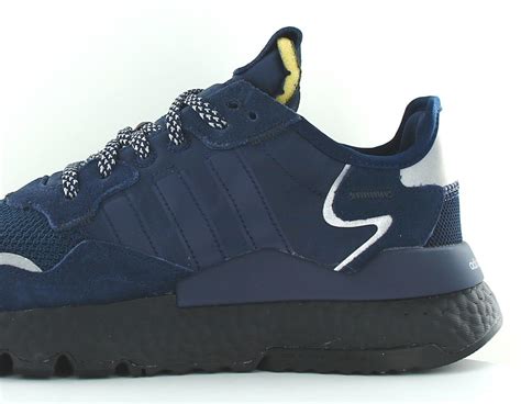 Nevertheless, metal grey counterparts boast enlarged 3m branding on their medial sides, as well as tonal boost cushioning underfoot, just like it's. Adidas Nite jogger 3m Bleu marine noir EE5858