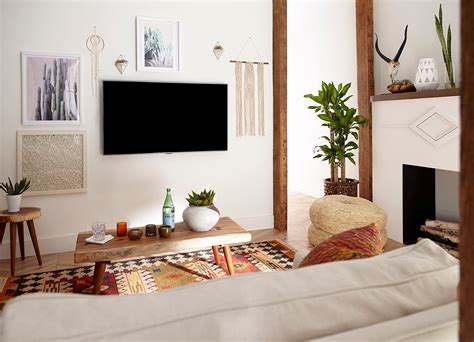 Tv Accent Wall Tv Wall Ideas That Go Beyond A Gallery Wall